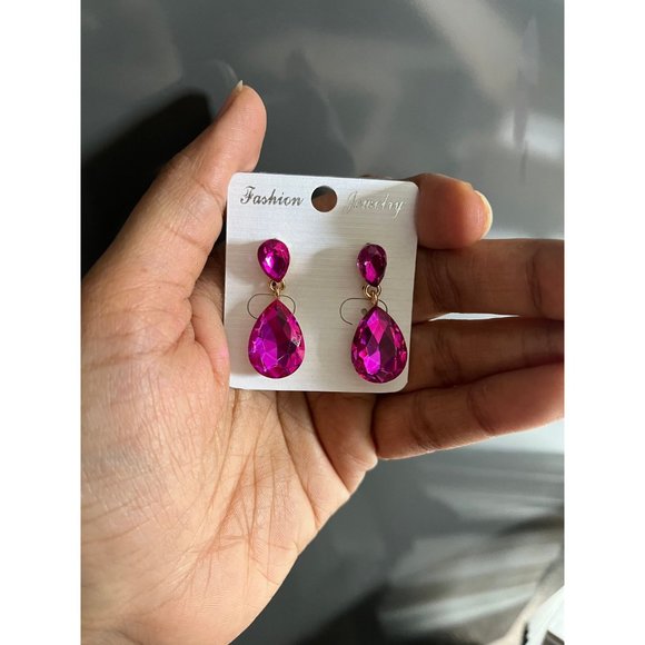 Fuchsia teardrop earrings , small fuchsia crystal hot pink gold tone tear drop - Picture 4 of 8